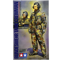 1/16 BUNDESWEHR TANK CREWMAN (36309)
