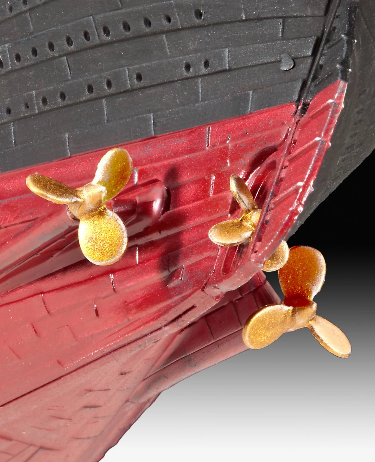 Revell 1/700 R.M.S. Titanic