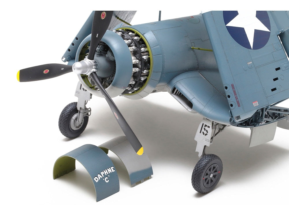 Vought F4U-1 Corsair "Birdcage" 1/32 Aircraft Series No.24