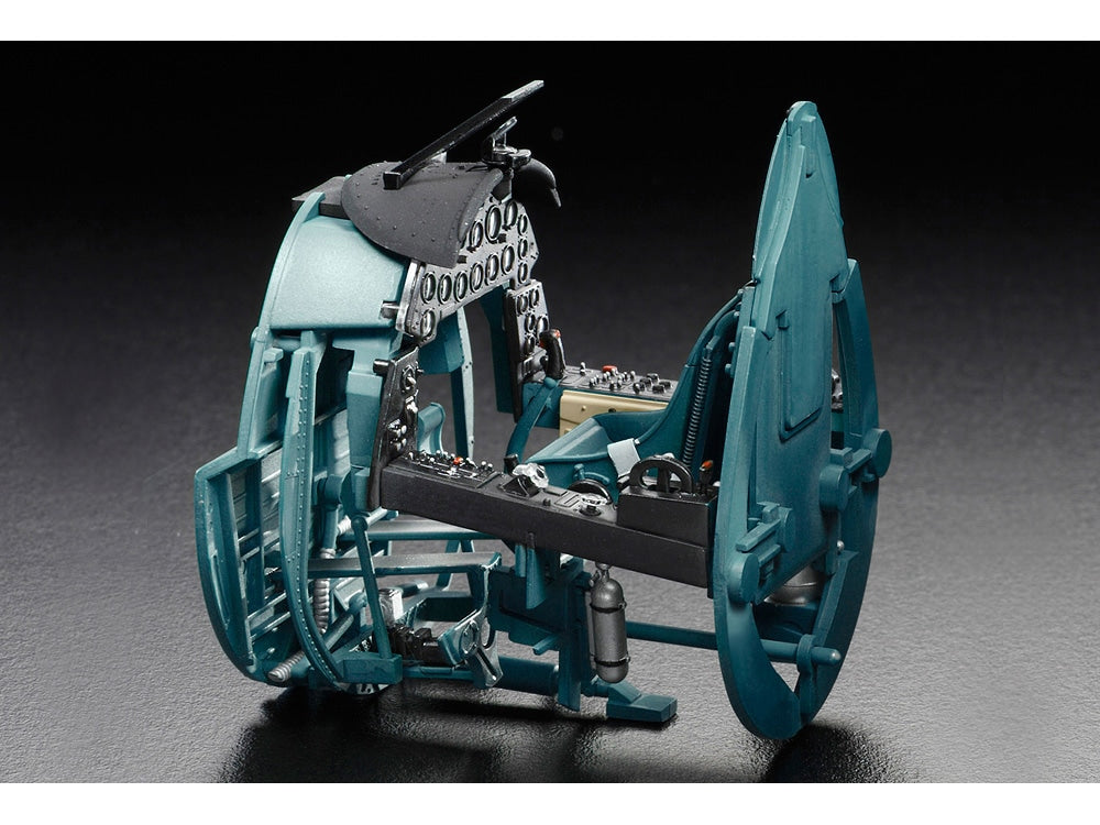 Vought F4U-1 Corsair "Birdcage" 1/32 Aircraft Series No.24