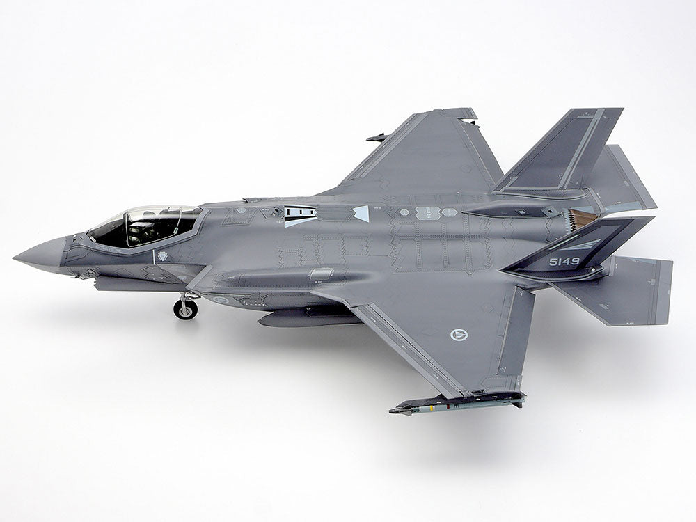 Lockheed Martin F-35A Lightning II 1/48 Aircraft Series No.124