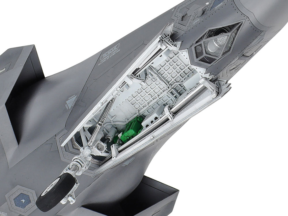 Lockheed Martin F-35A Lightning II 1/48 Aircraft Series No.124