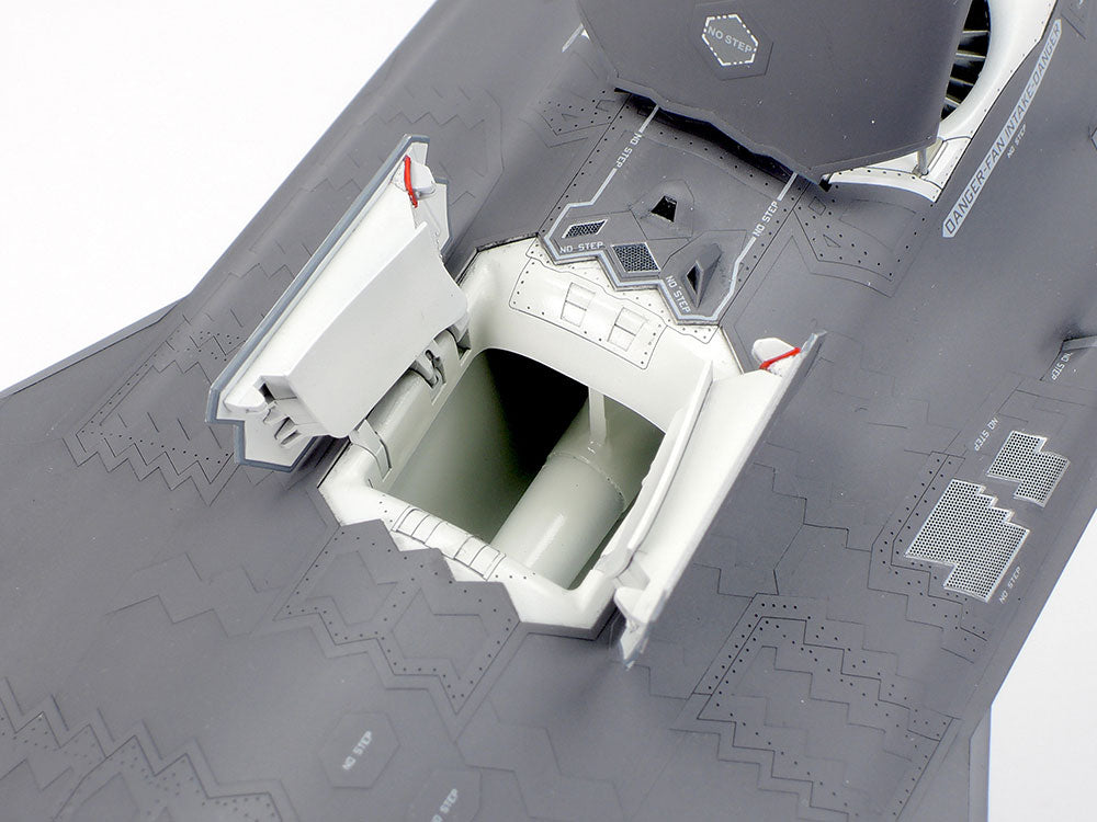Lockheed Martin F-35B lightning II 1/48 Aircraft Series No.125