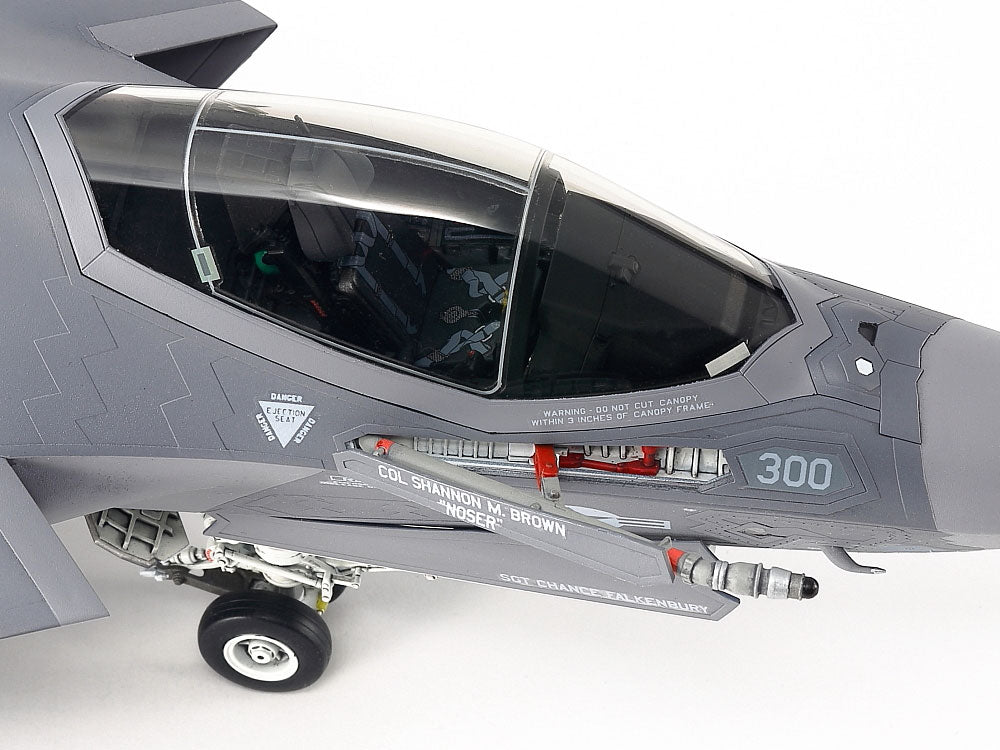 Lockheed Martin F-35C Lightning II 1/48 Aircraft Series No.127