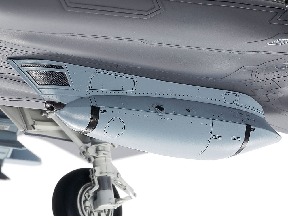 Lockheed Martin F-35C Lightning II 1/48 Aircraft Series No.127