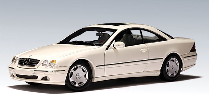 AUTOart 1/18 White Mercedes Benz CL 600 (70113)