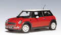 AUTOART 1/18   BMW MINI COOPER RED 74822 NIB
