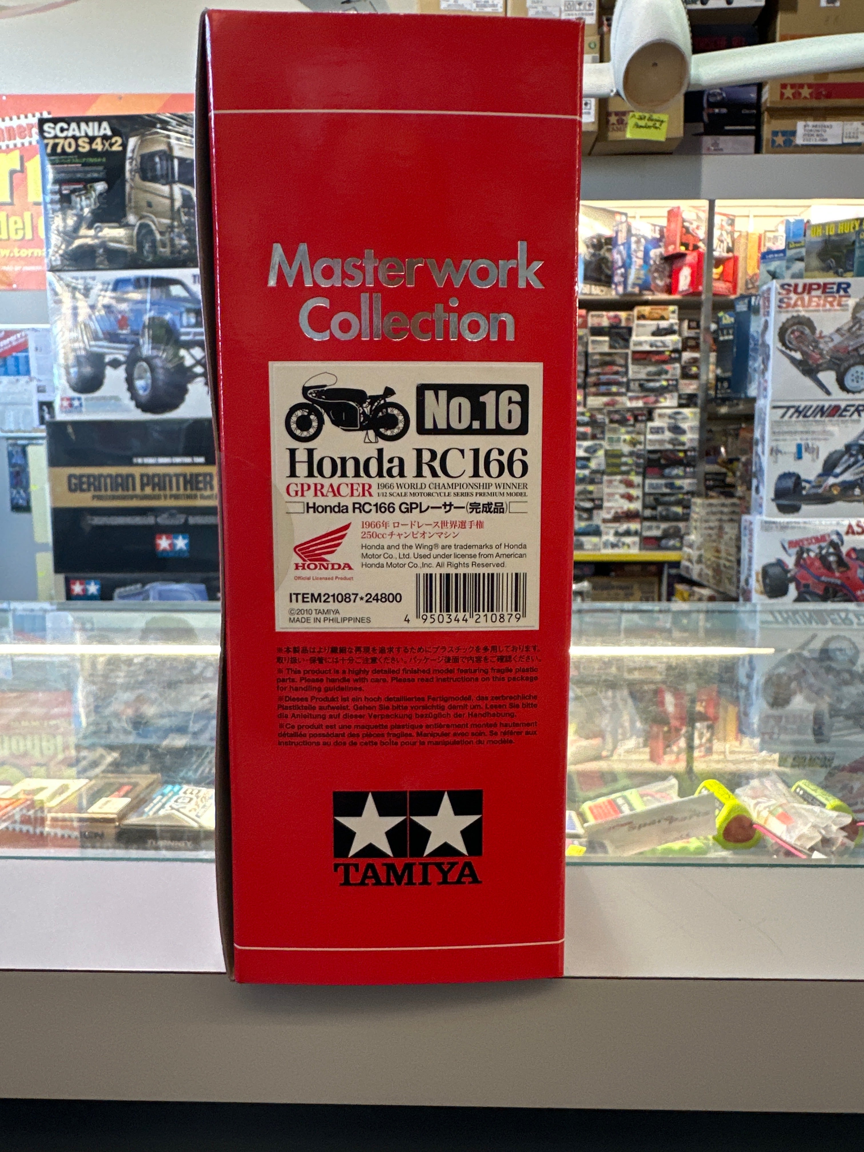 Honda RC166 GP Racer '66 No.16 Masterwork Collection Finished Model (21087)