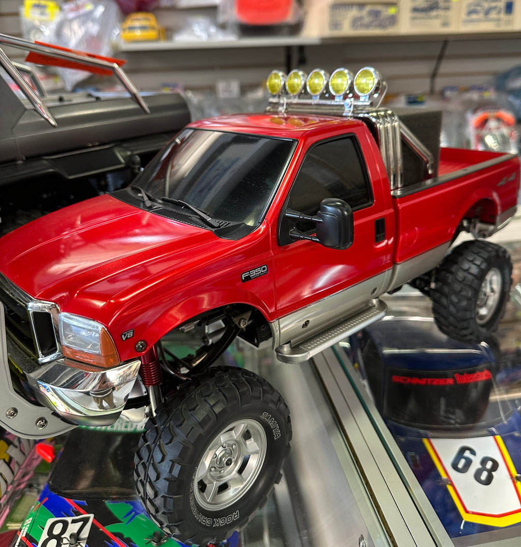 Ford F350 High-Lift 1/10 Scale FWD R/C Off-Road Pick-Up Truck (Red) Pre- Owned,  No Box! (23643)