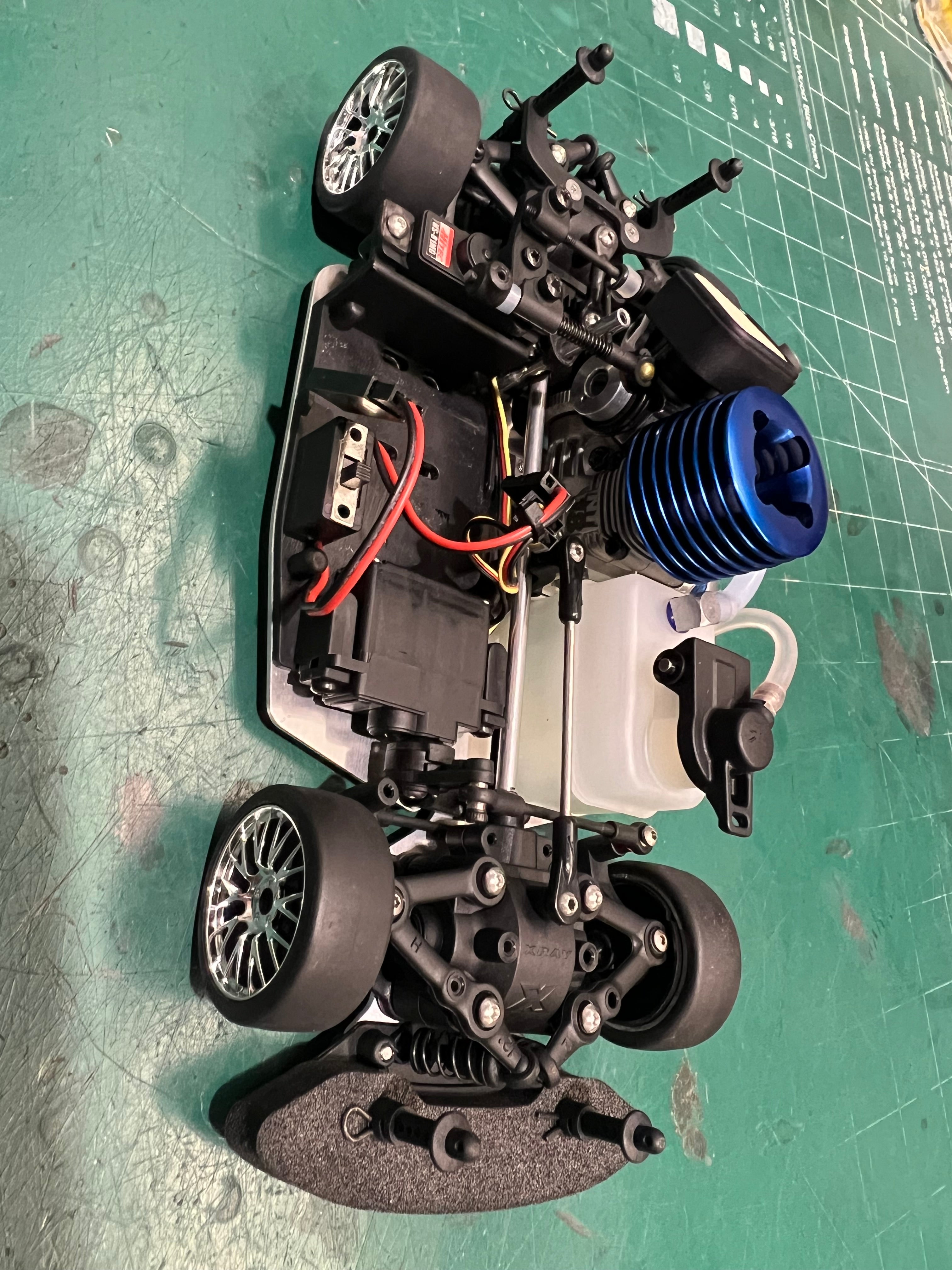 XRAY NT18 NITRO TOURING CAR