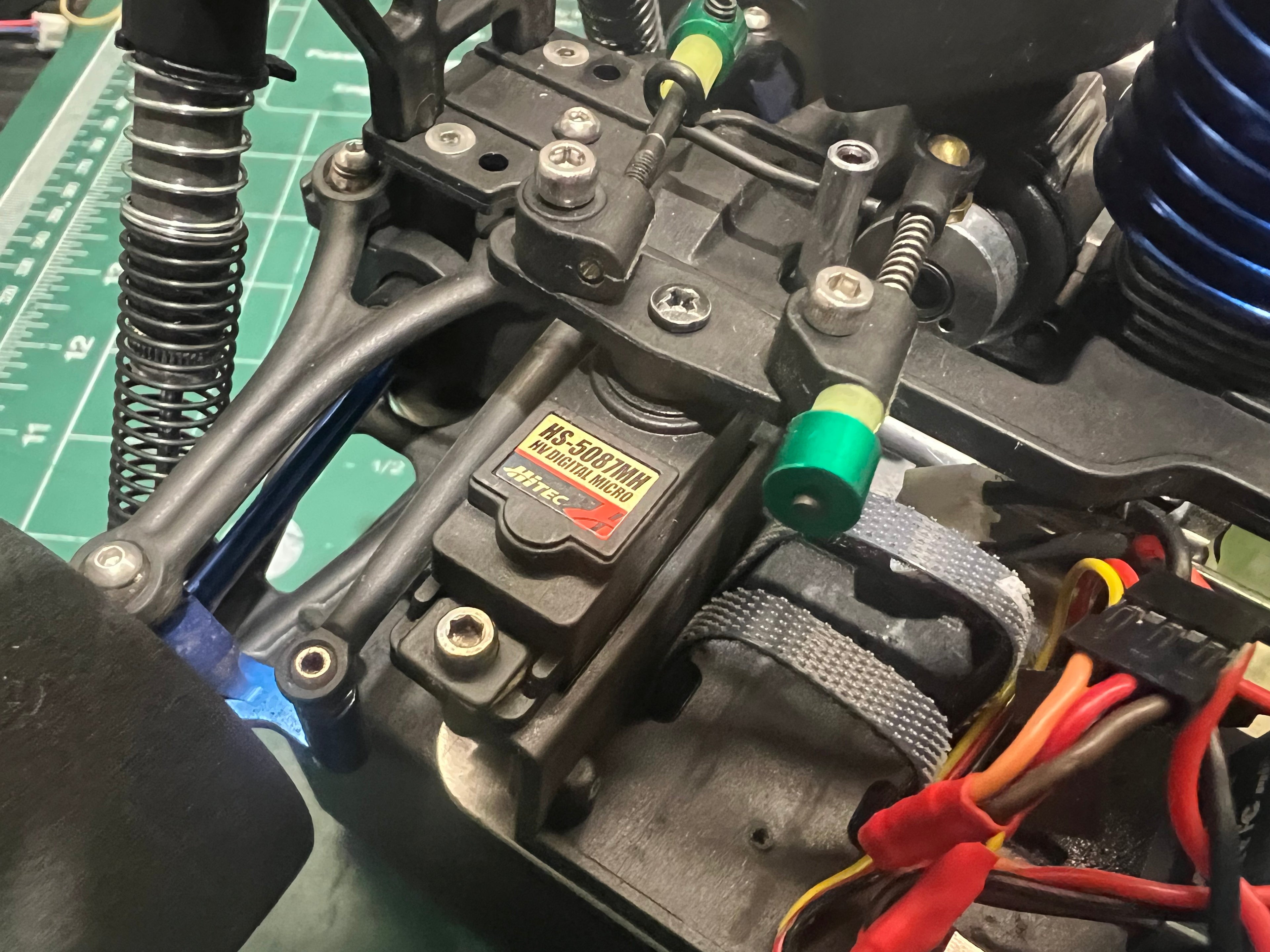 Xray nt18t nitro truck 1/18