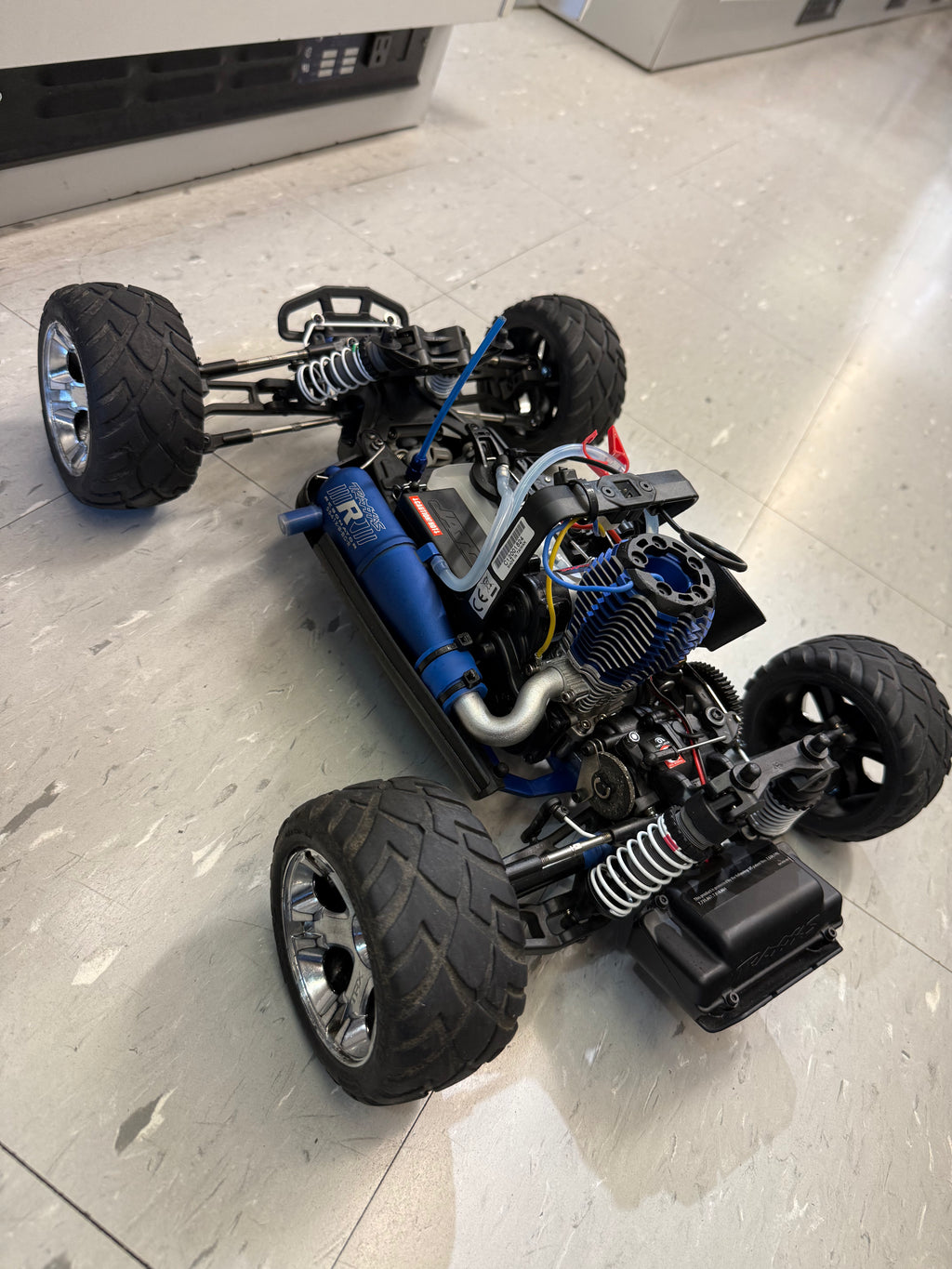 Traxxas Jato 3.3 RTR  Pre-owned