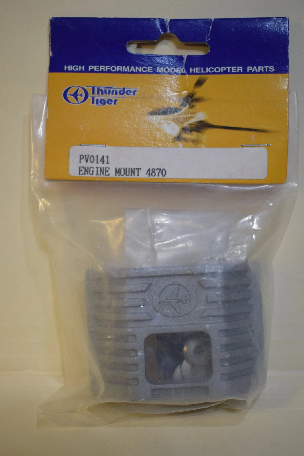 PV0141 Thunder Tiger Raptor R60