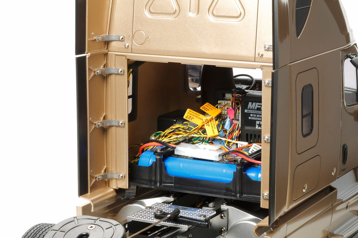 Tamiya Freightliner Cascadia Evo. 1/14 R/C Tractor Truck Discontinued (56340）