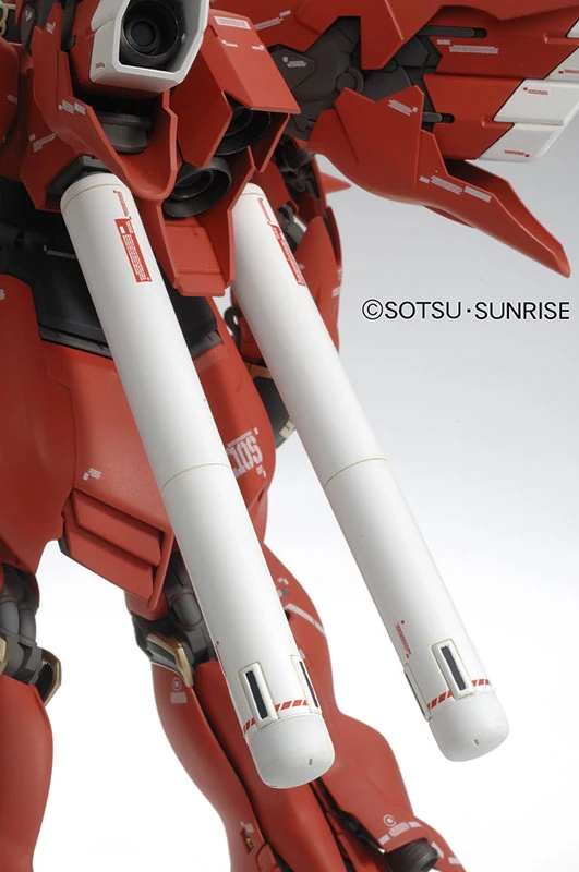 MSN-06S Sinanju (Ver. Ka) 1/100 Scale Master Grade Model