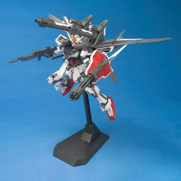 GAT-X105+P202QX Strike Gundam IWSP 1/100 Scale Master Grade Model