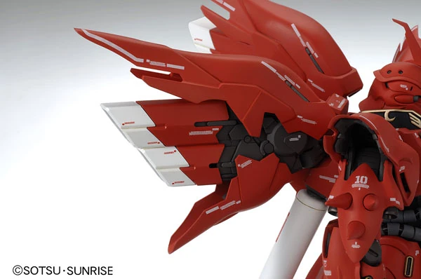 MSN-06S Sinanju (Ver. Ka) 1/100 Scale Master Grade Model