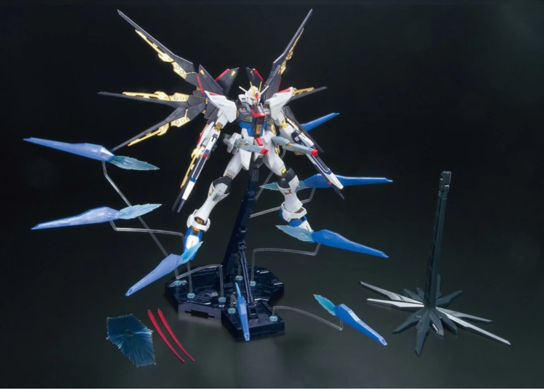 ZGMF-X20A Strike Freedom Gundam (Full Burst Mode) 1/100 Scale Master Grade Model