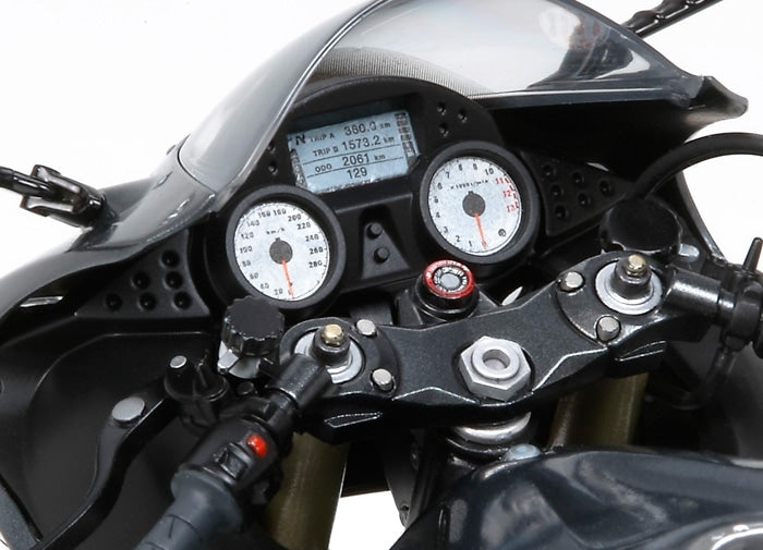 Kawasaki ZZR1400 1/12th Scale Motorcycle Series No.111