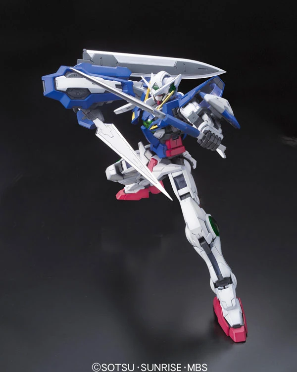 GN-001 Gundam Exia (Ignition Mode) 1/100 Scale Master Grade Model