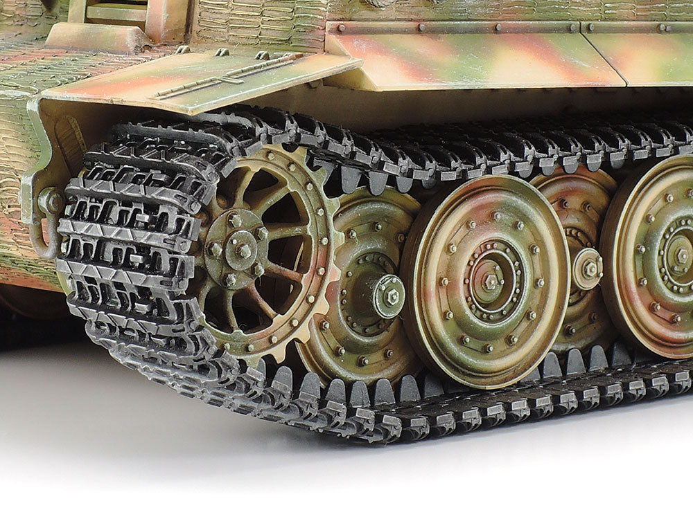 German Tiger I Late Version 1/35 Military Miniatures Series No.146