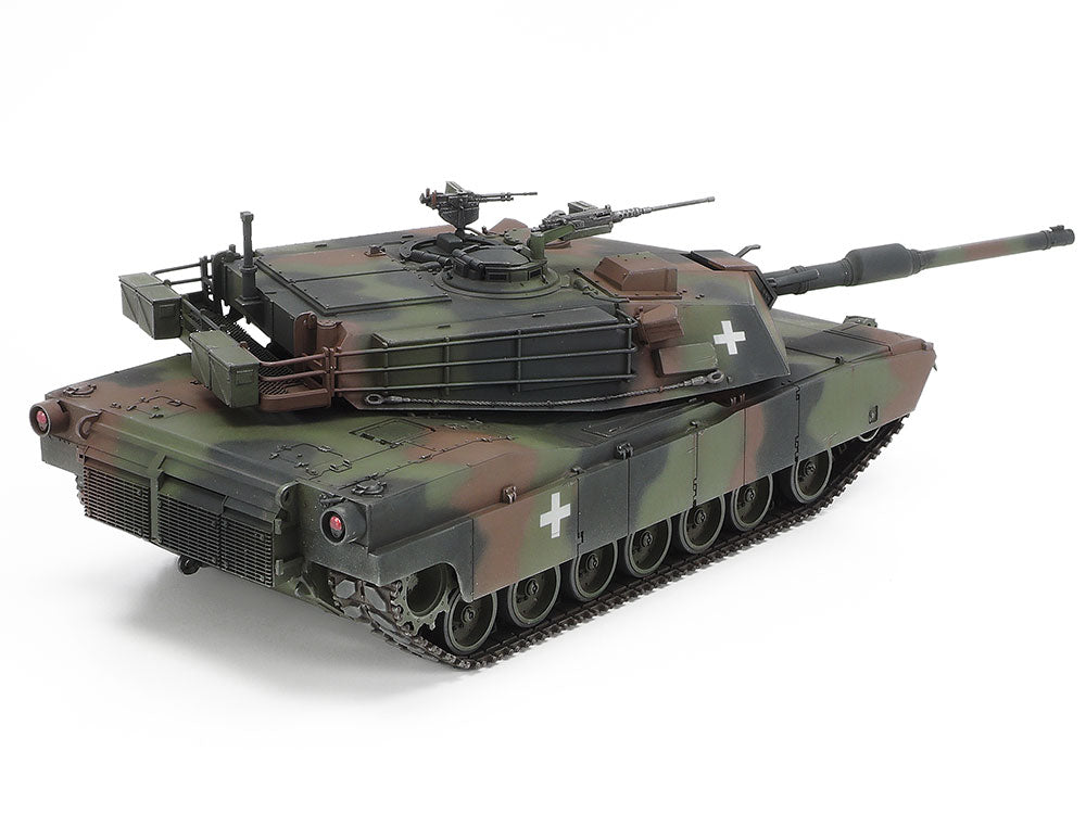 1/35 Scale M1A1 Abrams Tank "Ukraine"