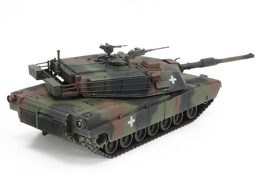 1/35 Scale M1A1 Abrams Tank "Ukraine"